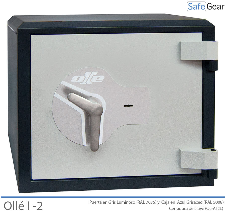 Ollé I-2 Grade 1 safe with key lock, door closed